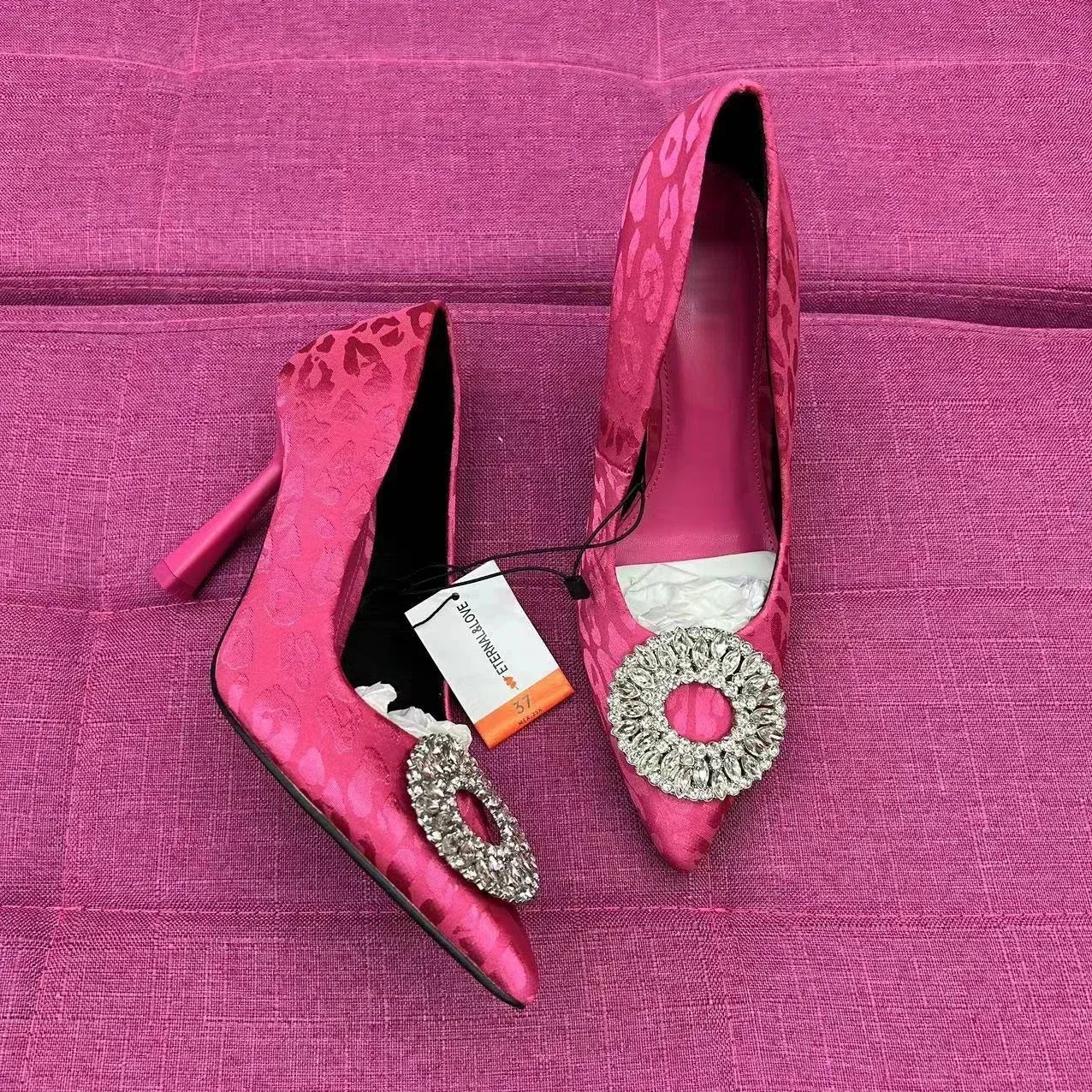 AMOZAE-- Crystal Rhinestone Pointed Pumps