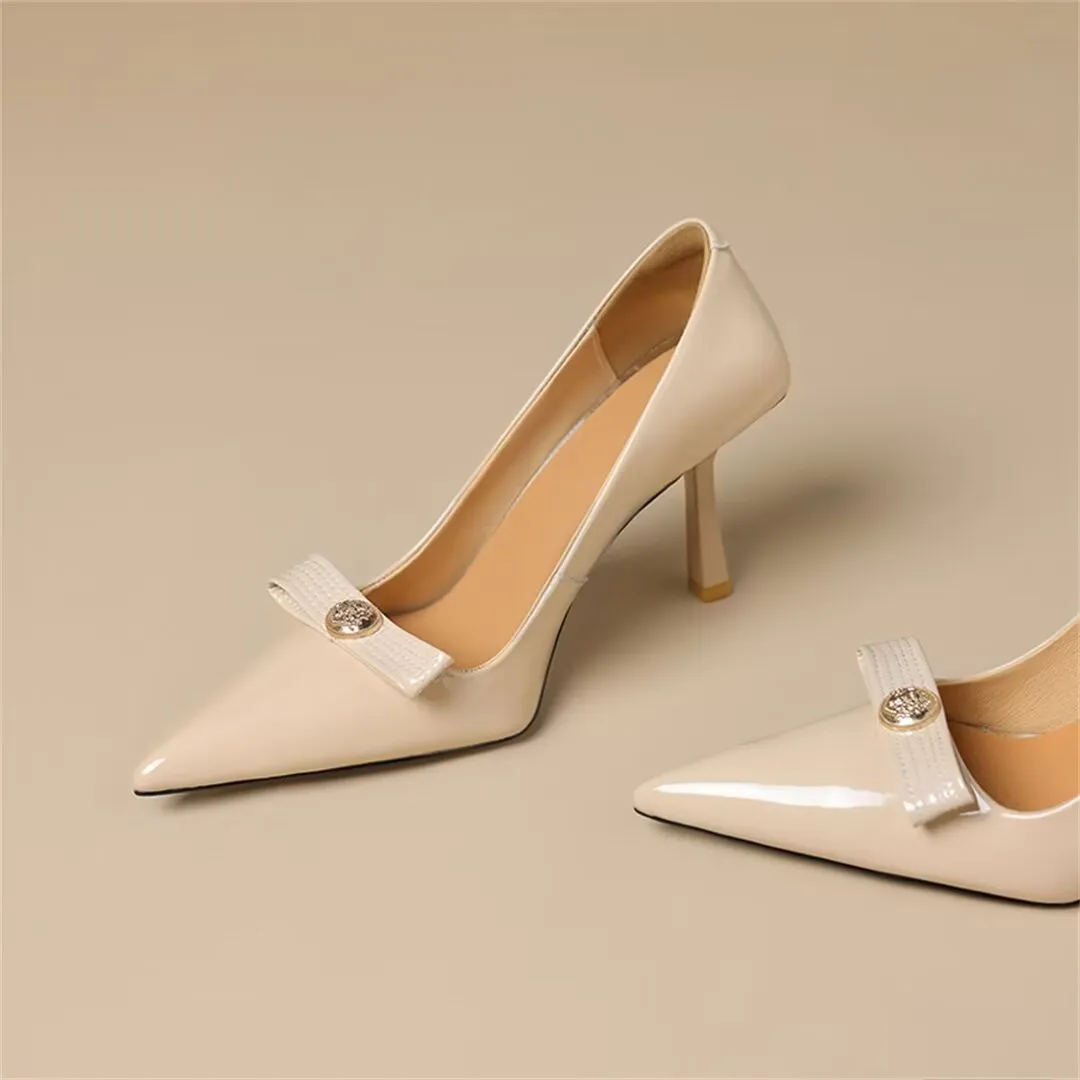 Daring Elevation Leather Pumps