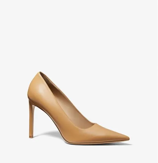 Michael Kors Martine Leather shoes, beige